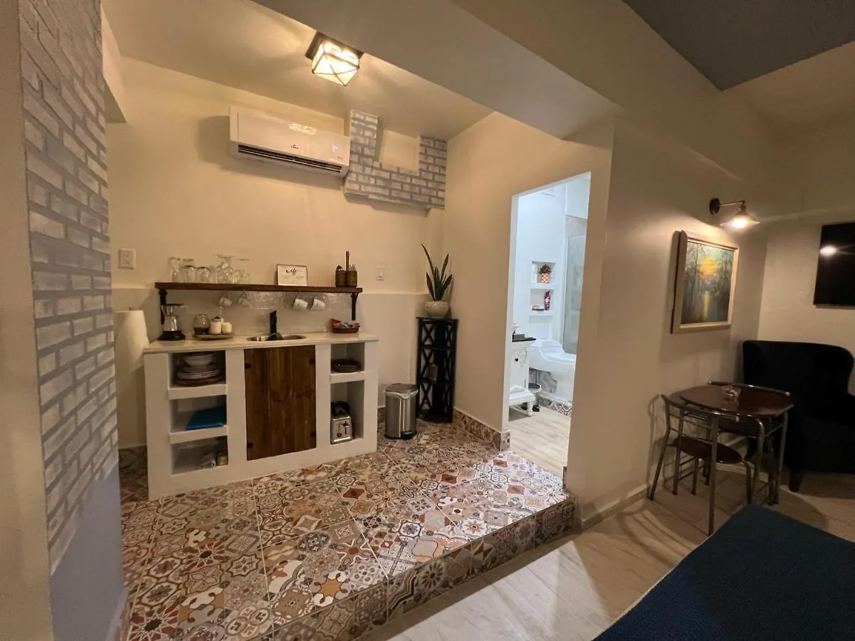 310Guest-House La Vida Lejlighed San Juan