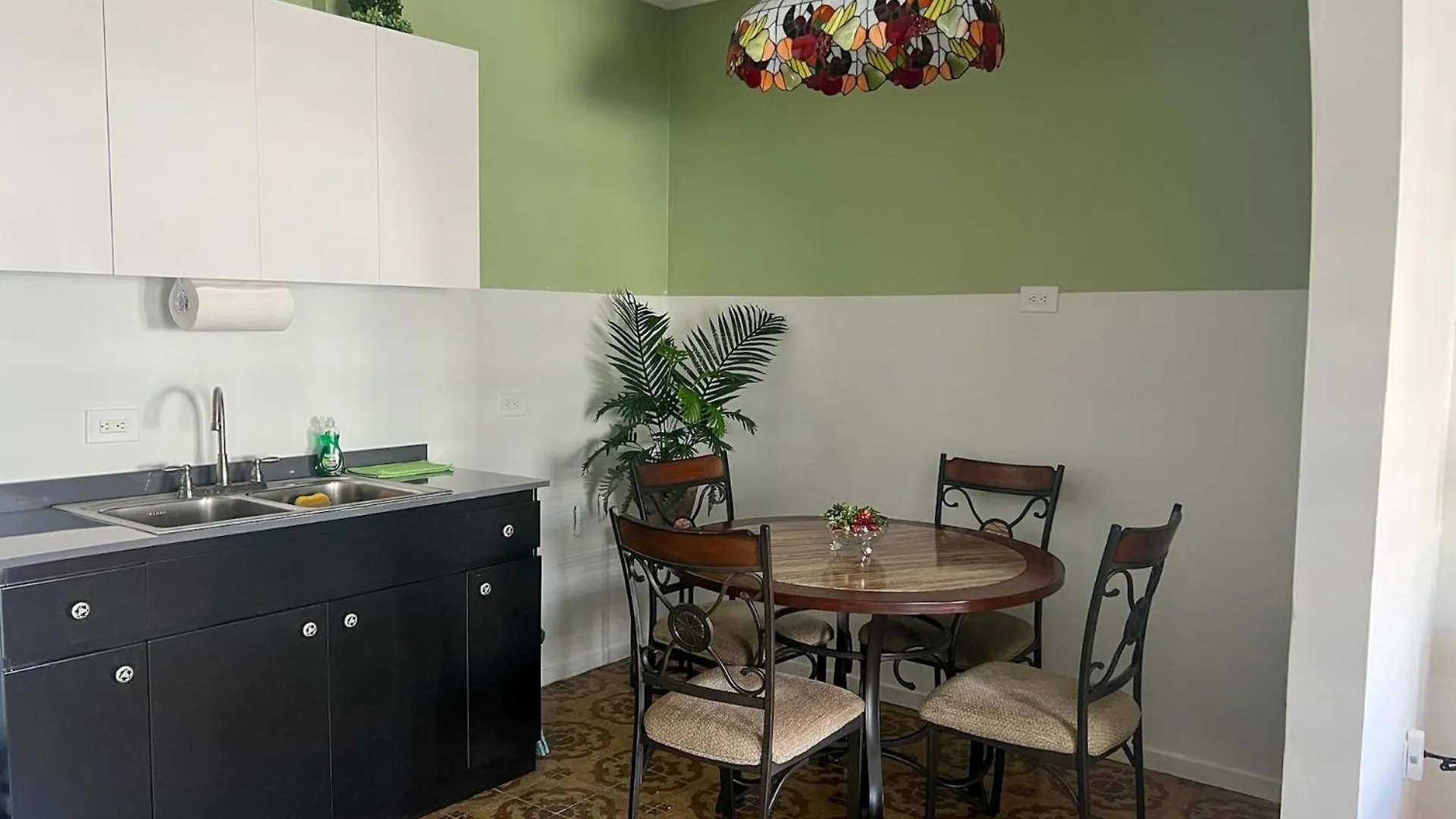 310Guest-House La Vida Lejlighed San Juan